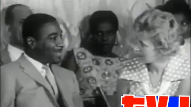 Professeur, ancien président Leslie F. Manigat dans son jeune âge 🙏🏿 смотреть онлайн