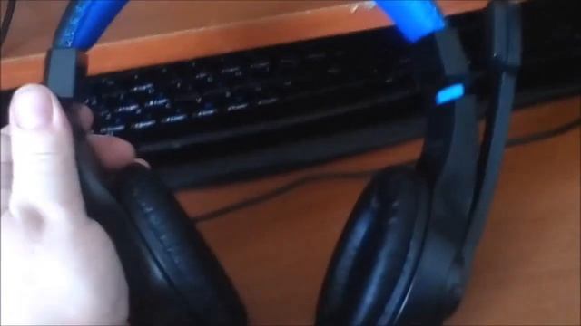 наушники и мышка))) смотреть онлайн