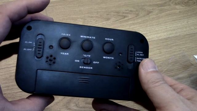 Sven alarm clock 2166A jysk Настольные часы с LED экраном и датчиком освещения смотреть онлайн