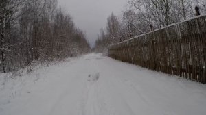 Первый снег кружится и тает....mp4