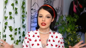 БАРБИ СЕКТА ТРАВИТ ЛЮДЕЙ | Валерия Лукянова, Анастасия Гамильтон