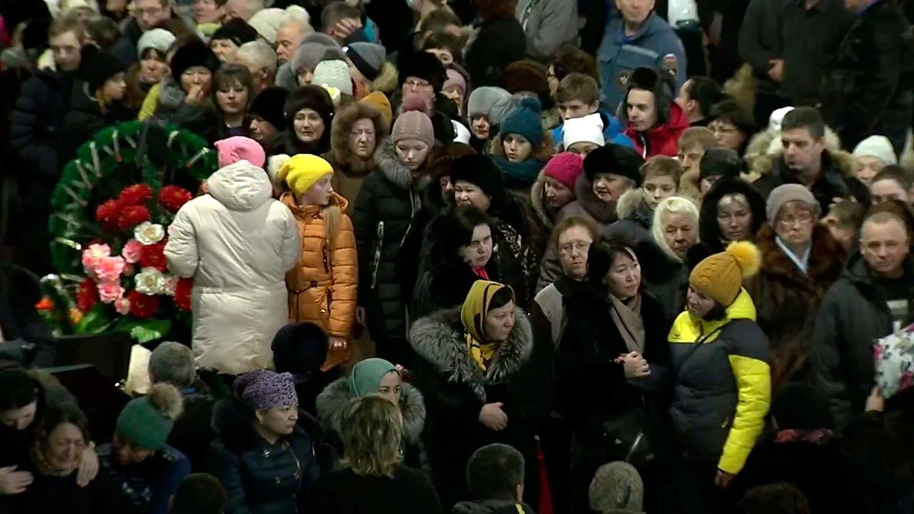 предложение дети простились с кем