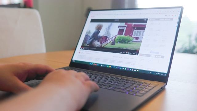 Galaxy Book3 Pro 16 vs MacBook Air 15 смотреть онлайн