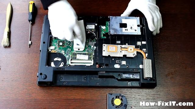 How to disassemble and clean laptop HP 620, HP 625 смотреть онлайн
