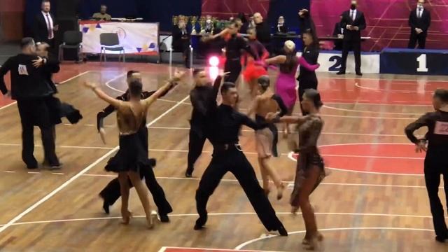 Рябченко Игорь - Рейвах Екатерина. Пасодобль. 1/4 ЮФО Двоеборье смотреть онлайн