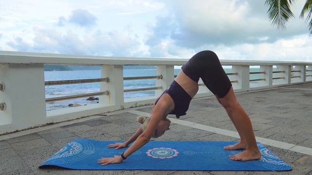 Йога Флоу 20 минут | Йога для продышки | Йога на море [Йога на всё тело] | YOGA ISLAND