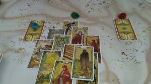КТО НЕ МОЖЕТ УСПОКОИТЬСЯ ОТ ТОГО, ЧТО У ВАС ВСЕ ХОРОШО_ Таро гадание