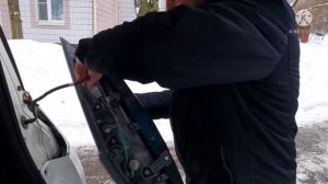 Замена ламп в поворотниках TOYOTA VOXY