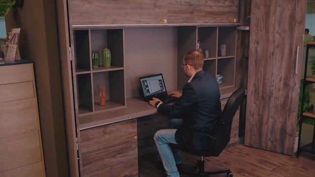 Рабочий кабинет в шкафу. Элегантное решение на базе фурнитуры Hettich. смотреть онлайн