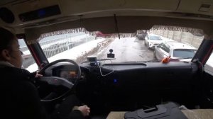 Не могла проехать, такси толкали до МКАД.mp4