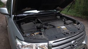Toyota Land Cruiser 200 V8 4.5 D-4D 235PS Engine Sound TEST