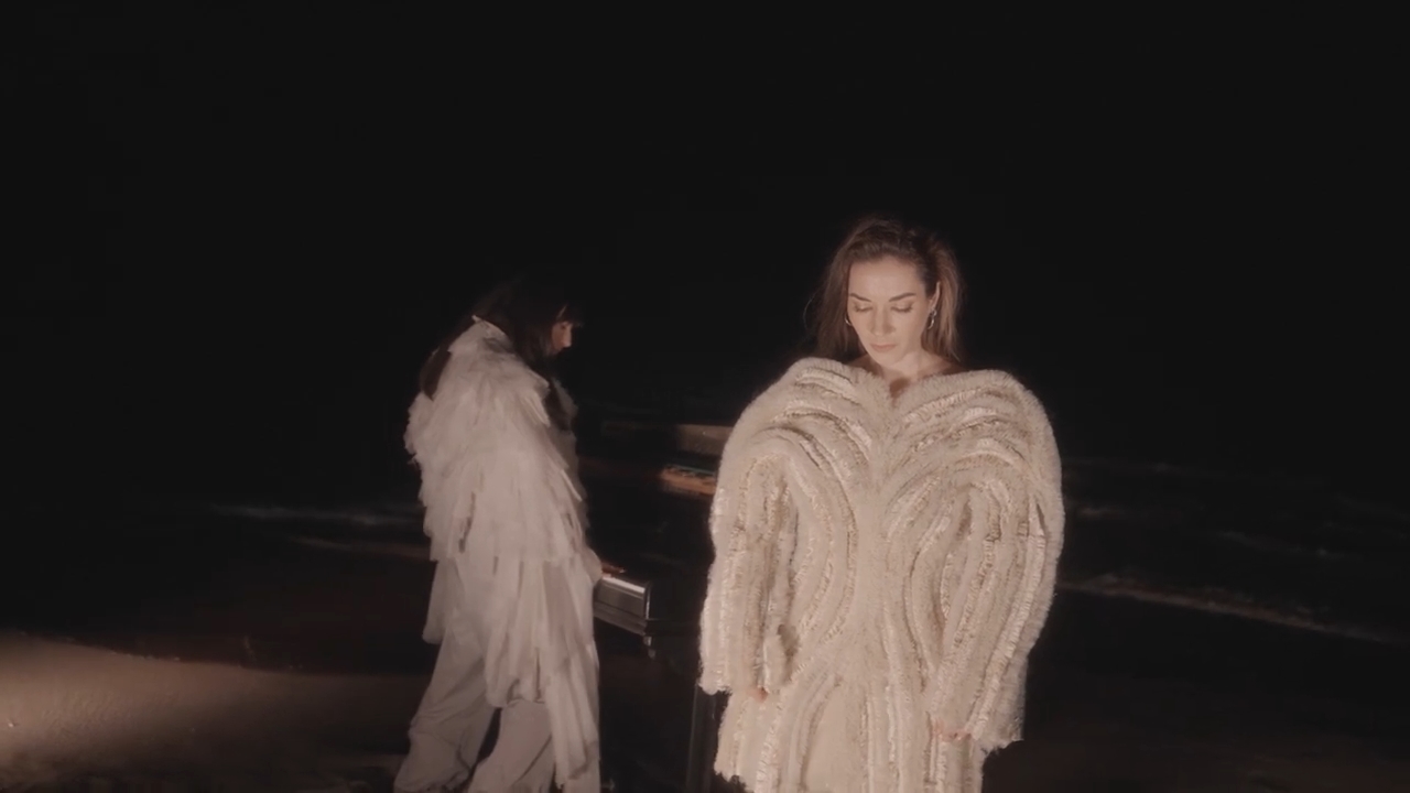 Giolì & Assia - Fire Hell and Holy Water (Full Album) [Visualizer] смотреть онлайн