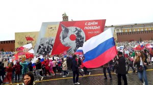 "Бессмертный Полк" 9 мая 2022 в Москве, прошли более миллиона москвичей, #ZаПОБЕДУ, #ZаРОССИЮ!