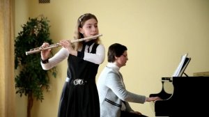 Арина Климова-(флейта),11 лет