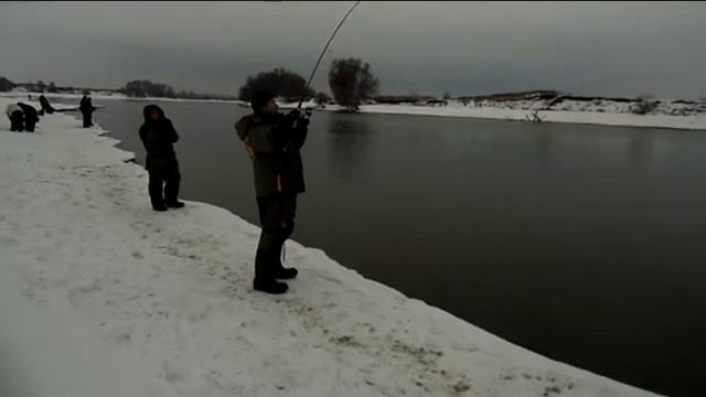 Поездка на рыбалку на НМР "АВТОБУС" смотреть онлайн