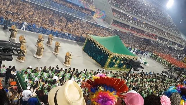 Летающий Аладдин на карнавале в Рио смотреть онлайн