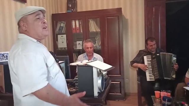 Омодаги барои 75-солагии солруз ва марги Султони калбхо - Ахмад Зохир ...