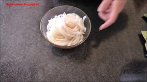 Шашлык на сковороде. Секрет приготовления мягкого и очень сочного шашлыка без углей и шашлычницы.