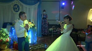 Прикольная песня от молодоженов для гостей на свадьбе