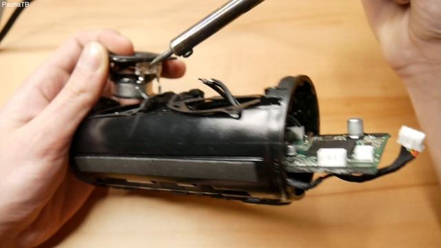 Что внутри Flip Essential??? Новая Flip 3 SE?! смотреть онлайн