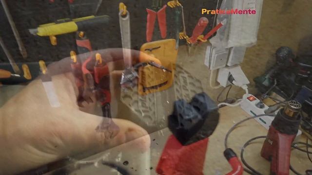 Tamponi di gomma per cric e cavalletti. Modifica di adattamento facile e veloce. смотреть онлайн