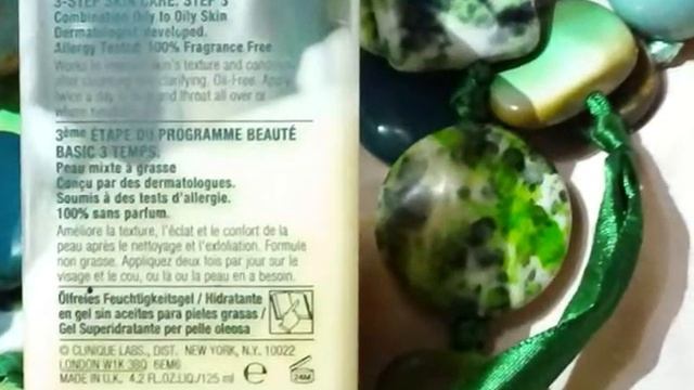 GEL HYDRATANT BASIC 3 TEMPS CLINIQUE/DRAMATICALLY DIFFERENT MOISTURISING CLINIQUE смотреть онлайн