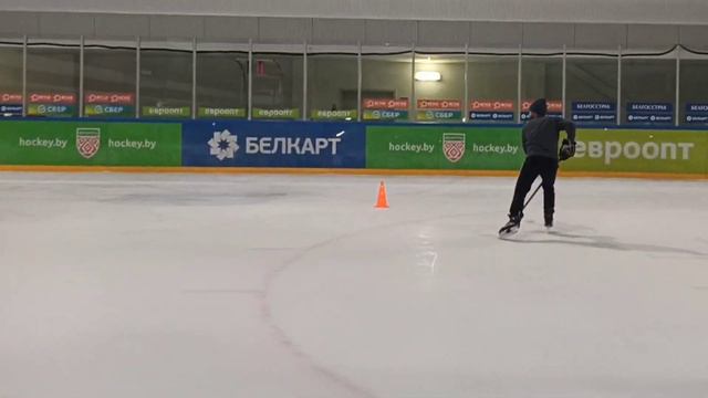 Улитка с внешней стороны конусов - скольжение лицом вперёд смотреть онлайн