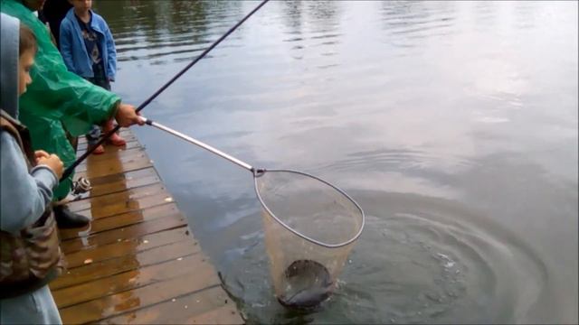 Рыбалка в Подмосковье и Москве(зимняя,летняя) смотреть онлайн