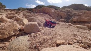 2040 RC - Traxxas TRX-4 Chevy Blazer K5 crawling in Paradise ? #traxxas #trx4 #scaler #chevy #k5