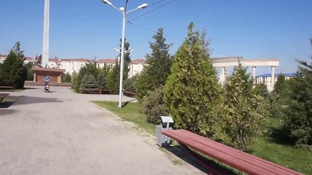 Экскурсия по Президентскому  парку. Казахстан. г. ТАРАЗ