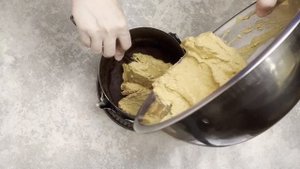 КАК ПРИГОТОВИТЬ ЧИЗКЕЙК СНИКЕРС БЕЗ ВЫПЕЧКИ? Вкусный торт на праздничный стол