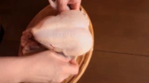 КАК БЫСТРО И ЛЕГКО РАЗДЕЛАТЬ КУРИЦУ ЗА 5 МИНУТ. ПРОСТОЙ И БЫСТРЫЙ СПОСОБ.