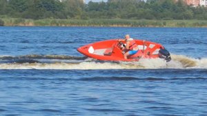 Моя моторная лодка Дельта. Лахтинский разлив.