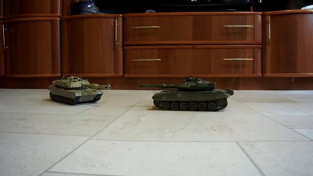 Бой на радиоуправляемых танках смотреть онлайн