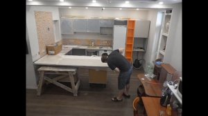 4) сборка и установка кухонной мебели - встраиваемый холодильник