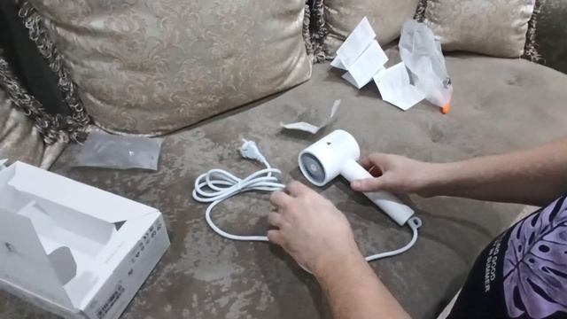 Mi lonic Hair Dryer H300 от Xiaomi распаковка и быстрый обзор смотреть онлайн