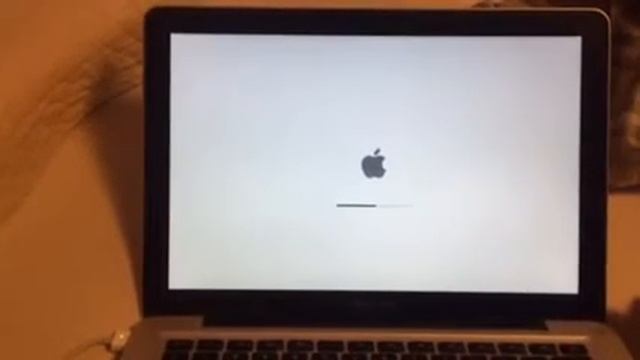 13' MacBook Pro (early 2011) startup w/SSD & RAM upgrade смотреть онлайн