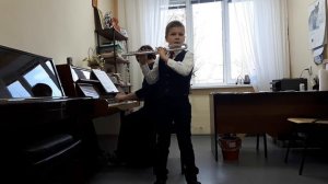 Шуман "Смелый наездник" -флейта Мачалин Прохор 7 лет