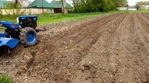 Фрезеровка почвы дизельным мотоблоком ЗУБР