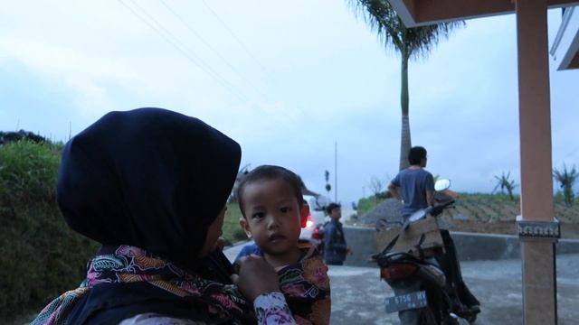 JAVA (Semarang, Salatiga, Jogjakarta)| travel diary (INDO SUBTITLE) смотреть онлайн