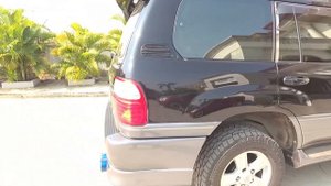 Toyota Land Cruiser Cygnus 2000