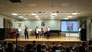 А. Яньшинов. Вариации на  тему эстонской песенки о том, как ворона собиралась замуж.