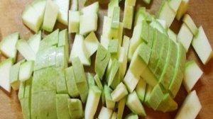 Рыба, тушеная с кабачками