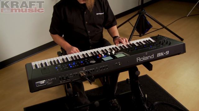 Kraft Music - Roland BK-9 Backing Keyboard Performance with Scott Berry смотреть онлайн