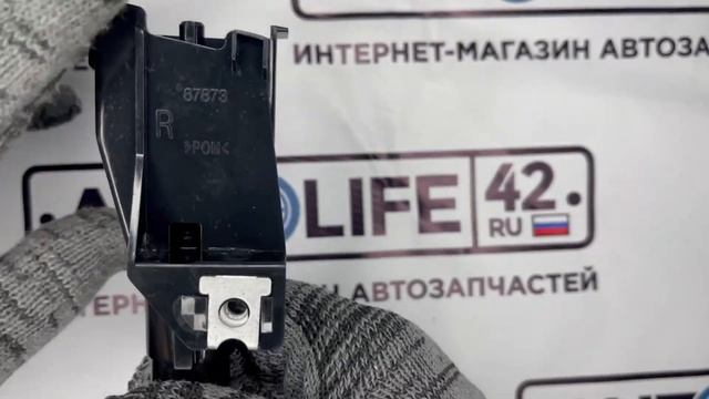 Форсунка омывателя фар правая PAJERO IV 2006- SAT STMBY81101