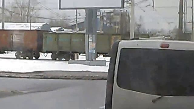 СПБ. пр. Краснопутиловская Бессовестный поезд остановит долго 30 минут. смотреть онлайн