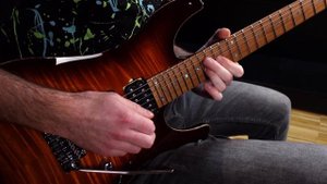 Simon Schneid : "F-U-S-I-O-N" Skizze - Ibanez AZ2407F-BSR