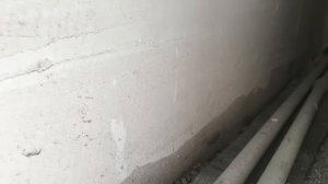 Заливка стяжки под радиатором отопления. Мастер класс заливки стяжки.