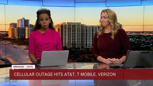 MAJOR OUTAGE | Thousands report nationwide AT&T cellphone outage смотреть онлайн