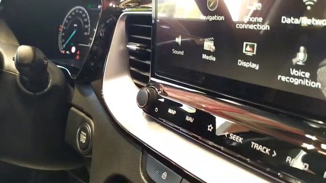 KIA Xceed PHEV Km0| armotors.es смотреть онлайн